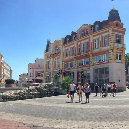 Center 4